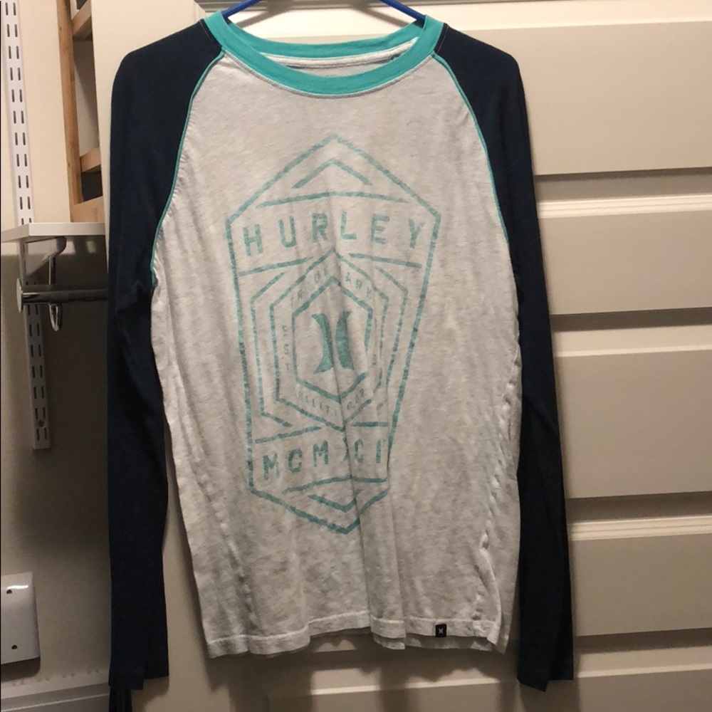 Men’s L Hurley shirt